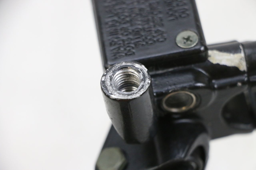 photo de REAR BRAKE MASTER CYLINDER EFUN PUSA 1 - Component detail