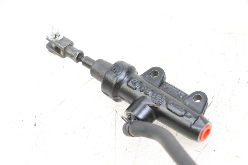 photo de REAR BRAKE MASTER CYLINDER ROYAL ENFIELD CONTINENTAL GT 650 (2019 - 2024)