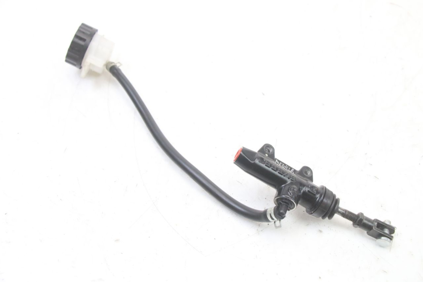 photo de REAR BRAKE MASTER CYLINDER ROYAL ENFIELD HYMALAYAN 410 (2016 - 2023)