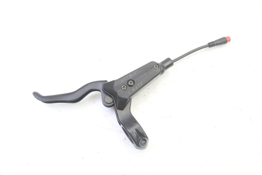 photo de REAR BRAKE MASTER CYLINDER HERO S10 1