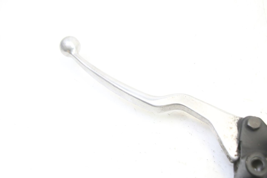 photo de REAR BRAKE MASTER CYLINDER PEUGEOT SATELIS 250 (2006 - 2012)