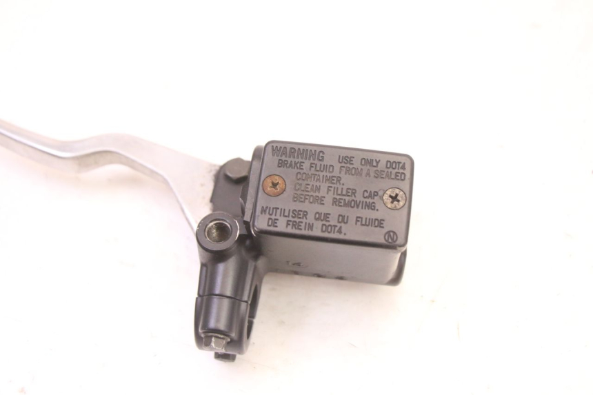 photo de REAR BRAKE MASTER CYLINDER PEUGEOT SATELIS 250 (2006 - 2012)