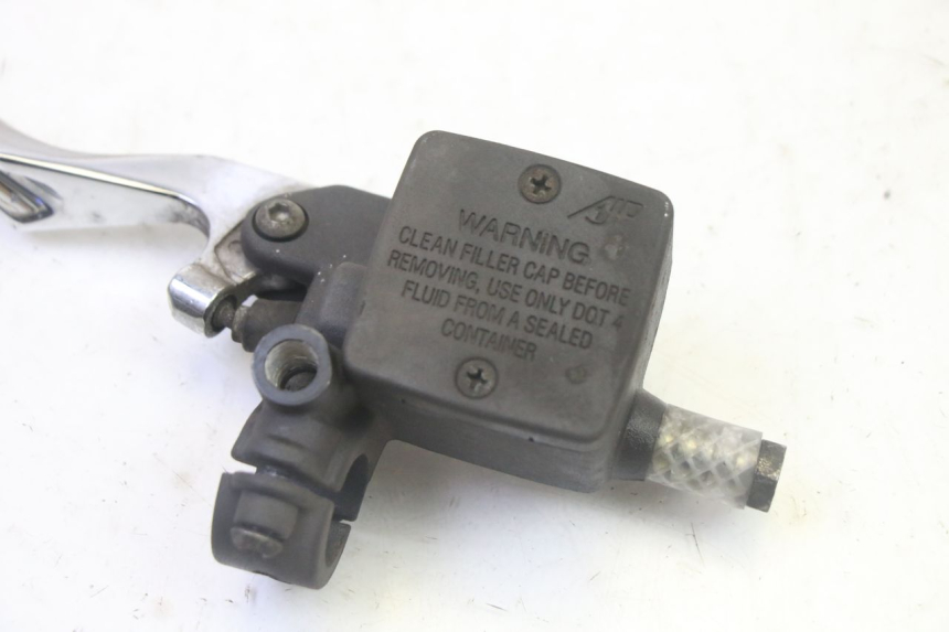 photo de REAR BRAKE MASTER CYLINDER PEUGEOT SATELIS 125 (2006 - 2009)
