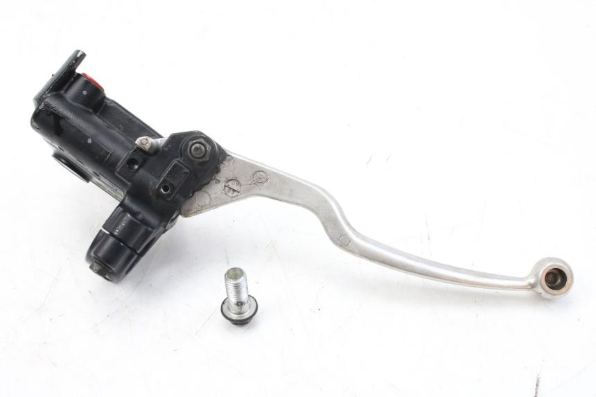 photo de REAR BRAKE MASTER CYLINDER SUZUKI AN BURGMAN 400 (2006 - 2010)