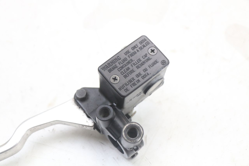 photo de REAR BRAKE MASTER CYLINDER SUZUKI BURGMAN 125 (2007 - 2014)