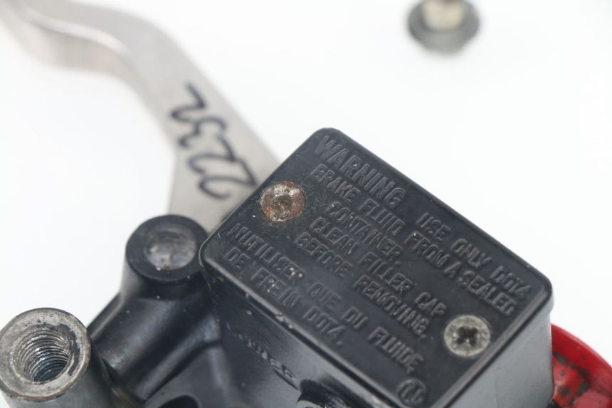 photo de REAR BRAKE MASTER CYLINDER SUZUKI BURGMAN 125 (2007 - 2014)