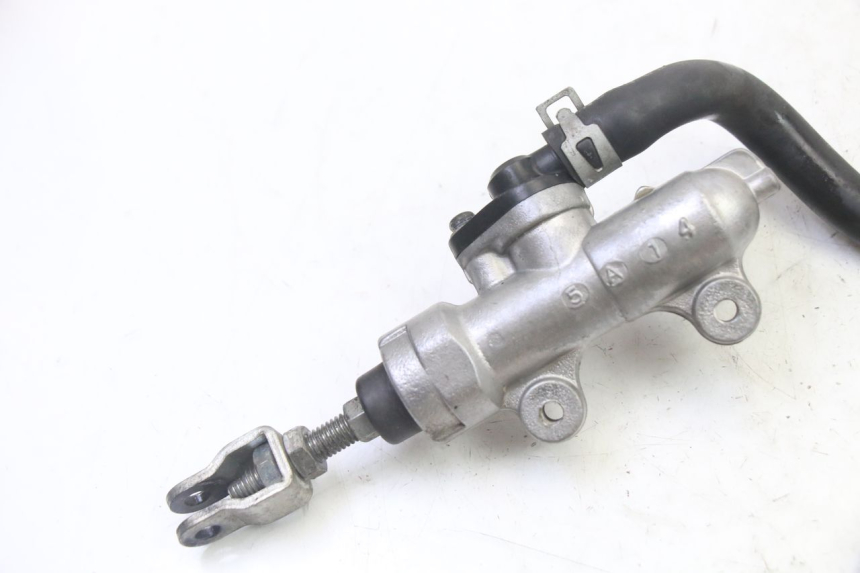 photo de REAR BRAKE MASTER CYLINDER SUZUKI SV S 650 (2003 - 2009)