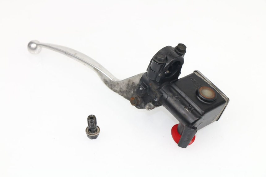 photo de REAR BRAKE MASTER CYLINDER SYM GTS 125 (2005 - 2008)