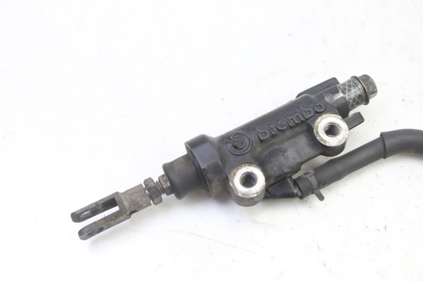photo de REAR BRAKE MASTER CYLINDER YAMAHA TDM ABS 900 (2002 - 2014)
