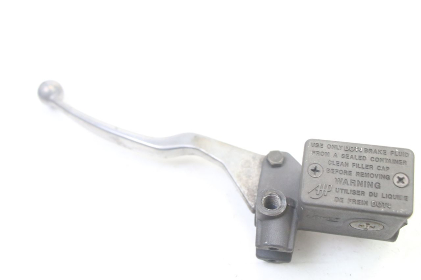 photo de REAR BRAKE MASTER CYLINDER SUZUKI UH BURGMAN 125 (2002 - 2006)
