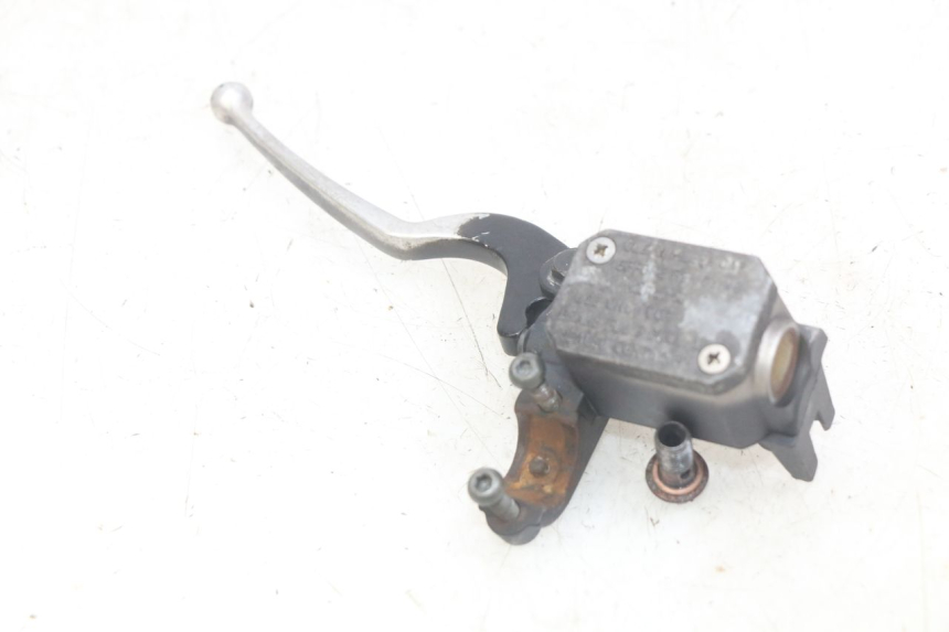 photo de REAR BRAKE MASTER CYLINDER YAMAHA X-MAX XMAX 250 (2006 - 2009)