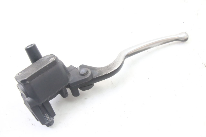 photo de REAR BRAKE MASTER CYLINDER YAMAHA X-MAX XMAX 125 (2010 - 2014)