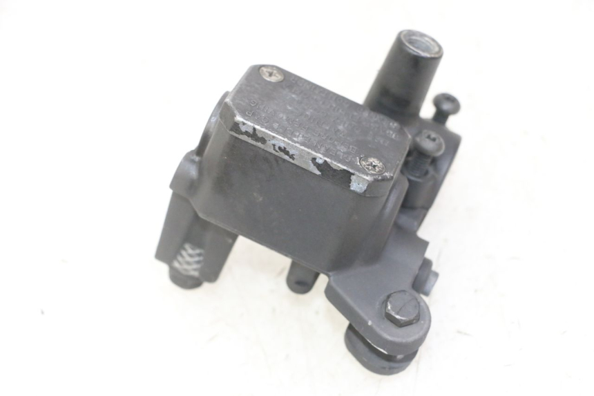 photo de REAR BRAKE MASTER CYLINDER YAMAHA X-MAX XMAX 125 (2010 - 2014)