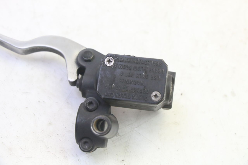 photo de REAR BRAKE MASTER CYLINDER YAMAHA X-MAX XMAX 125 (2010 - 2014)