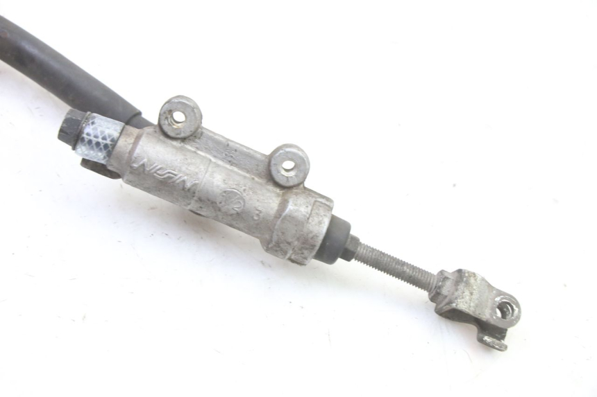photo de REAR BRAKE MASTER CYLINDER HONDA XLV VARADERO 125 (2000 - 2006)