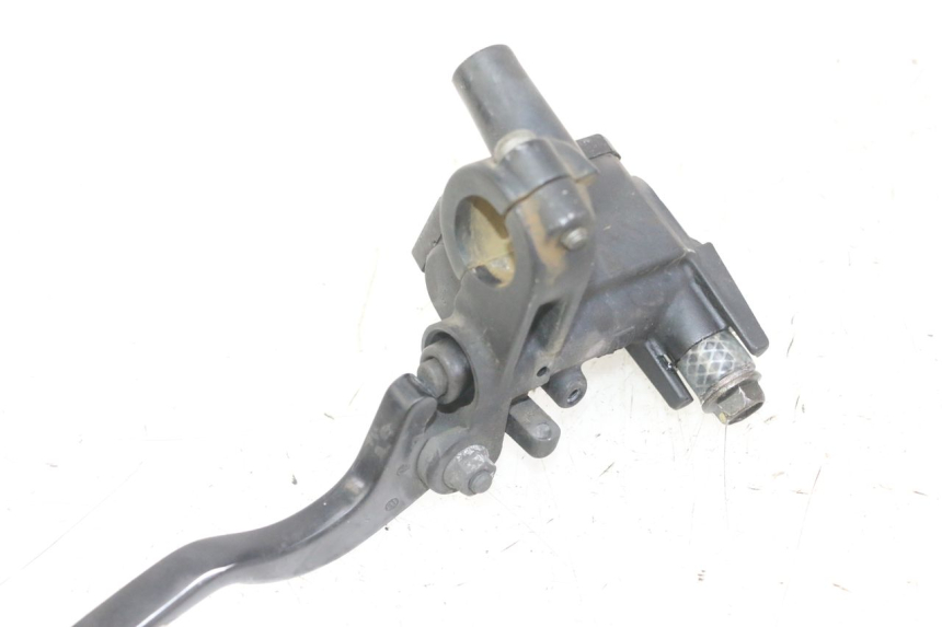 photo de REAR BRAKE MASTER CYLINDER YAMAHA XMAX X-MAX 125 (2006 - 2009)