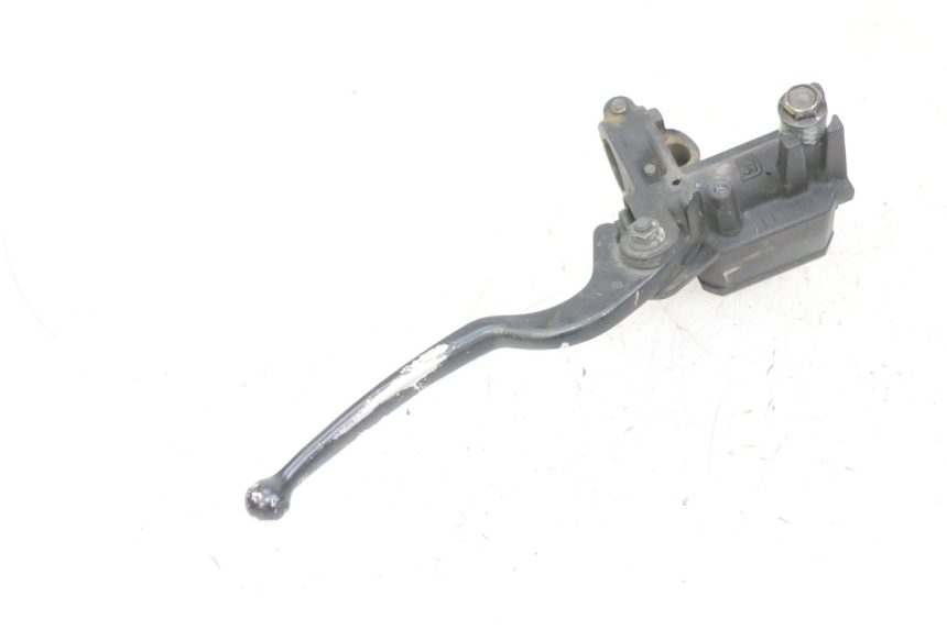 photo de REAR BRAKE MASTER CYLINDER YAMAHA XMAX X-MAX 125 (2006 - 2009)