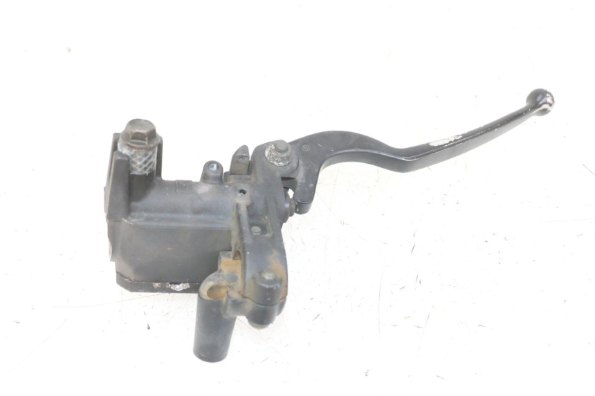 photo de REAR BRAKE MASTER CYLINDER YAMAHA XMAX X-MAX 125 (2006 - 2009)