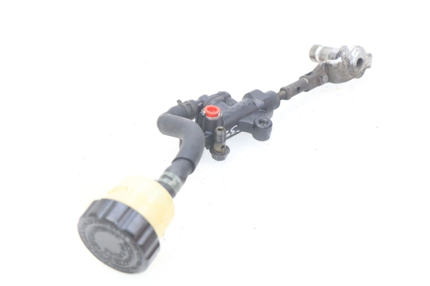 photo de REAR BRAKE MASTER CYLINDER YAMAHA FJ 3CX 1200 (1986 - 1996)