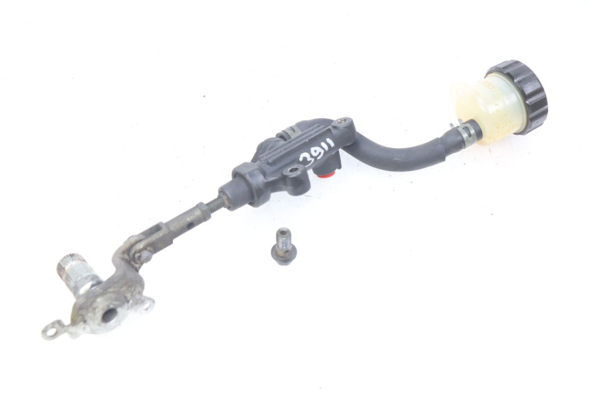 photo de REAR BRAKE MASTER CYLINDER YAMAHA FJ 3CX 1200 (1986 - 1996)