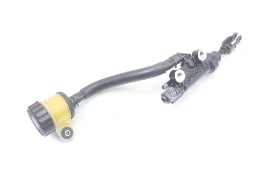 photo de REAR BRAKE MASTER CYLINDER YAMAHA FZ1 FAZER 1000 (2007 - 2009)