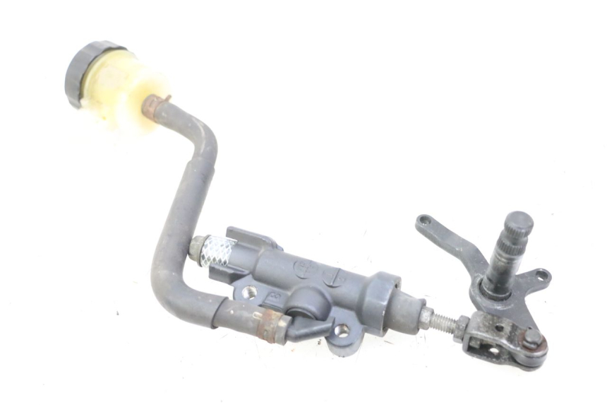 photo de REAR BRAKE MASTER CYLINDER YAMAHA FZ6 FAZER S2 600 (2007 - 2011)