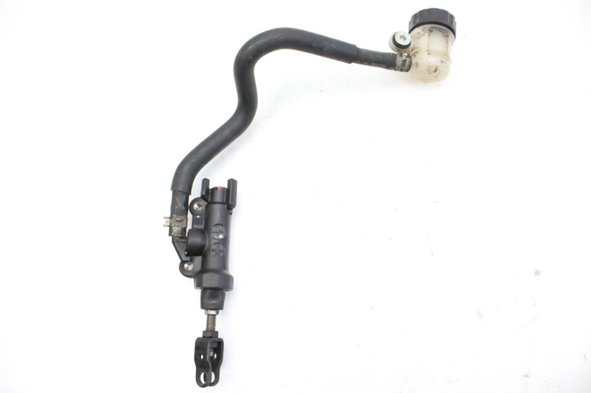 photo de REAR BRAKE MASTER CYLINDER YAMAHA MT-07 MT07 700 (2018 - 2020)