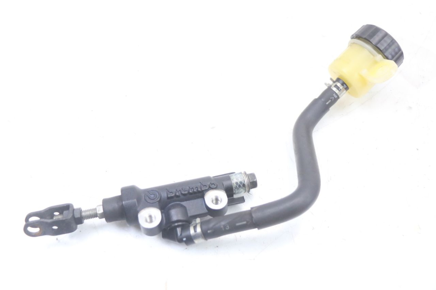 photo de REAR BRAKE MASTER CYLINDER YAMAHA XJ6 ABS 600 (2008 - 2016)