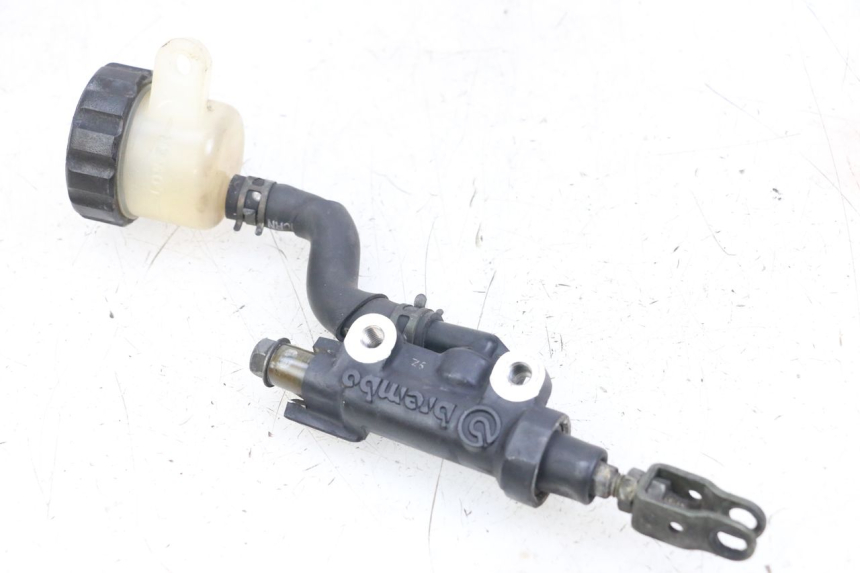 photo de REAR BRAKE MASTER CYLINDER YAMAHA XJS DIVERSION 600 (1997 - 1999)