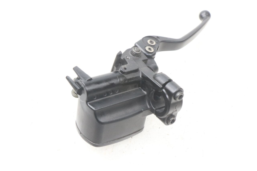 photo de REAR BRAKE MASTER CYLINDER YAMAHA XP T-MAX TMAX 500 (2008 - 2012)