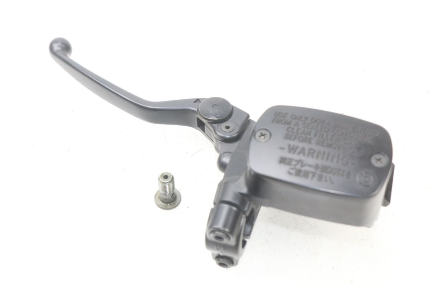 photo de REAR BRAKE MASTER CYLINDER YAMAHA XP T-MAX TMAX 500 (2008 - 2012)