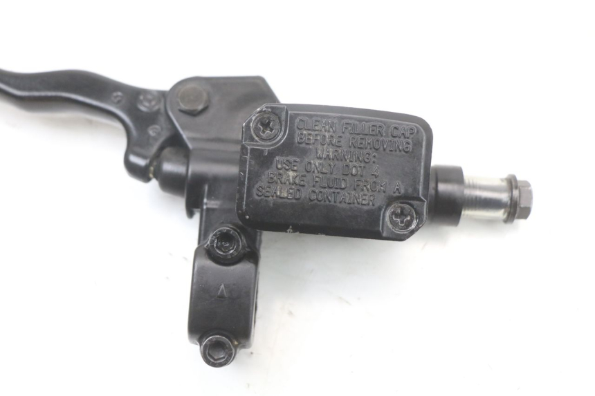 photo de REAR BRAKE MASTER CYLINDER YAMAHA YP MAJESTY 125 (2002 - 2006)