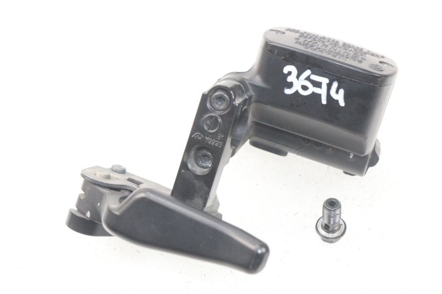 photo de REAR BRAKE MASTER CYLINDER YAMAHA YP T-MAX TMAX 530 (2017 - 2020)