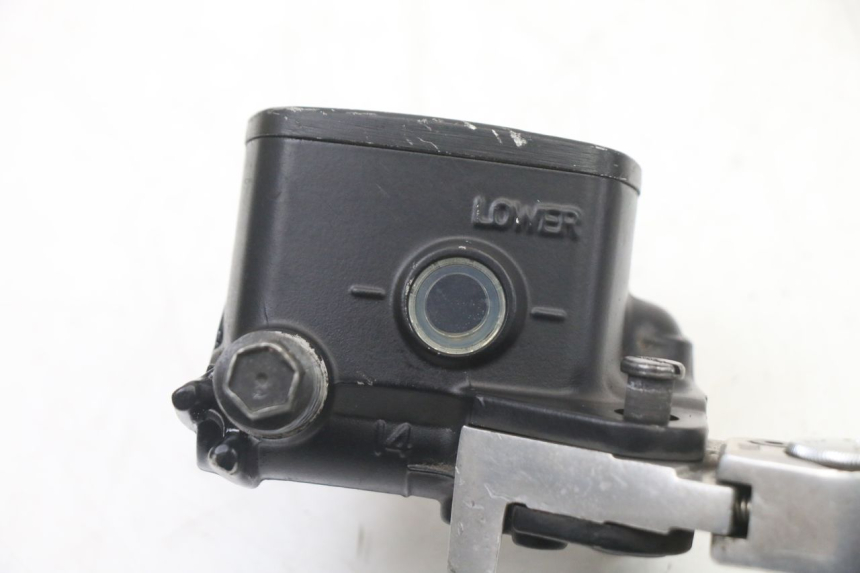 photo de REAR BRAKE MASTER CYLINDER YAMAHA YP T-MAX TMAX 530 (2017 - 2020)