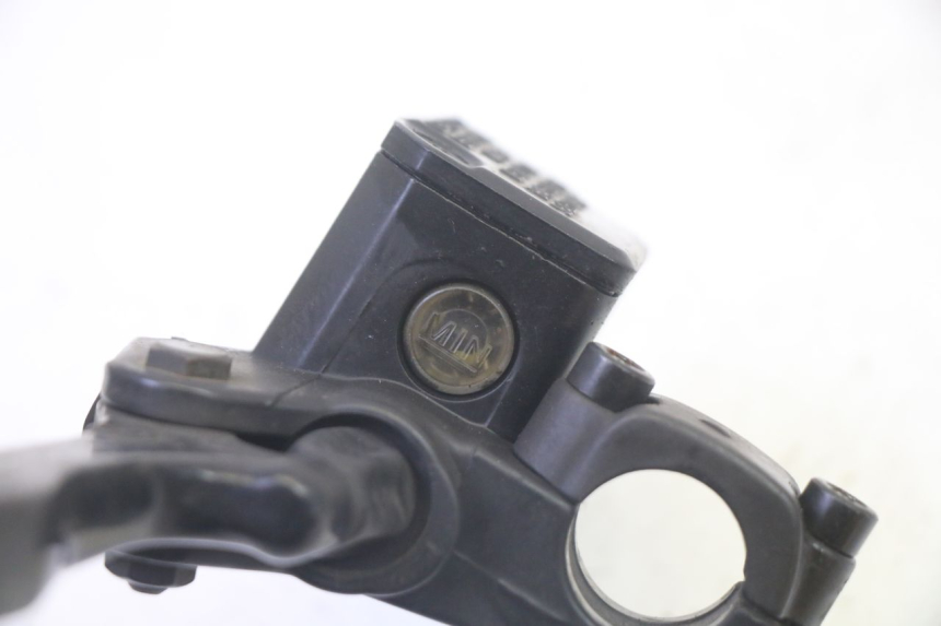 photo de REAR BRAKE MASTER CYLINDER YAMAHA YP MAJESTY 125 (2007 - 2010)