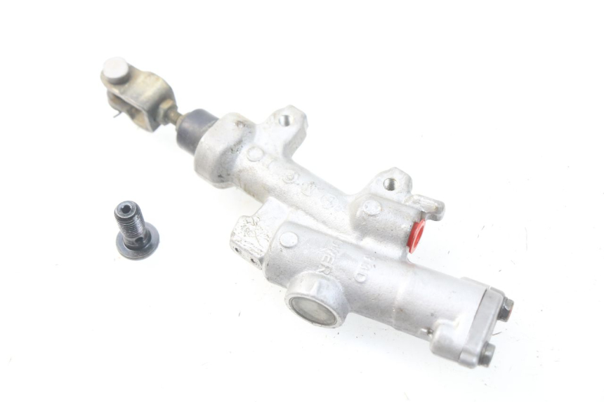 photo de REAR BRAKE MASTER CYLINDER YAMAHA YZ-F YZF 250 (2014 - 2018)
