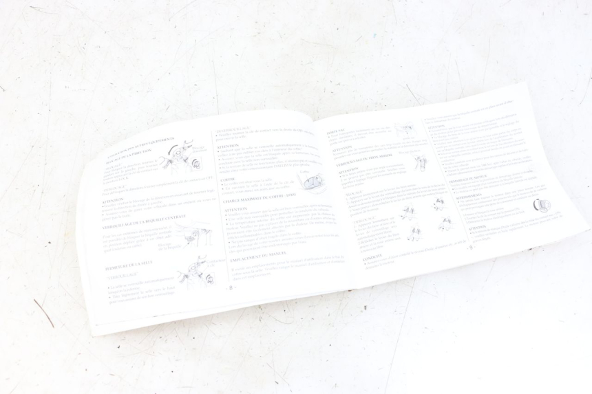 photo de USER MANUAL DAELIM A-FOUR 2T 50 (2005 - 2012)