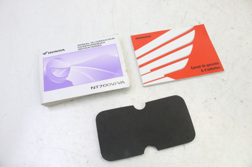 photo de USER MANUAL HONDA NTV DEAUVILLE ABS 700 (2007 - 2016)