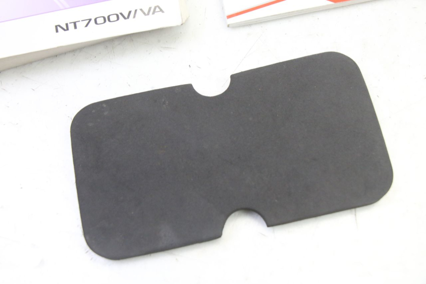 photo de USER MANUAL HONDA NTV DEAUVILLE ABS 700 (2007 - 2016)