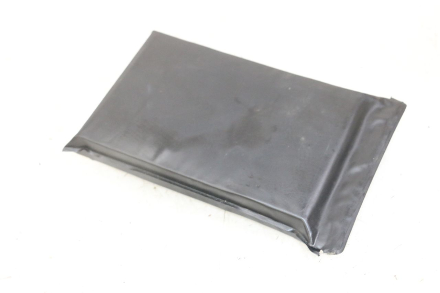 photo de USER MANUAL HONDA XLV VARADERO 125 (2000 - 2006)