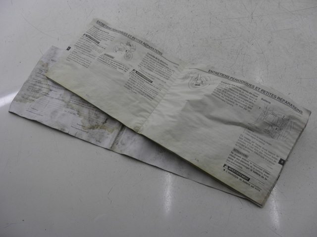 photo de USER MANUAL YAMAHA TDM 900 (2004 - 2006)