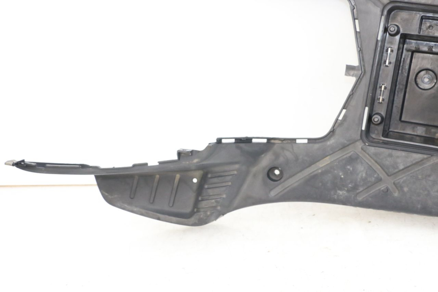 photo de FOOTREST KYMCO AGILITY 4T 50 (2018 - 2022) - Markings and original references