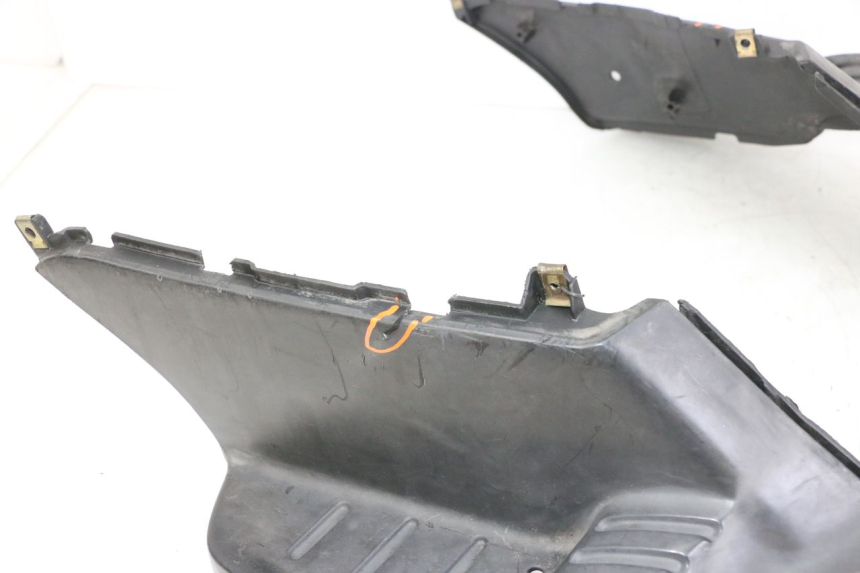 photo de FOOTREST KYMCO AGILITY 4T 50 (2005 - 2018)