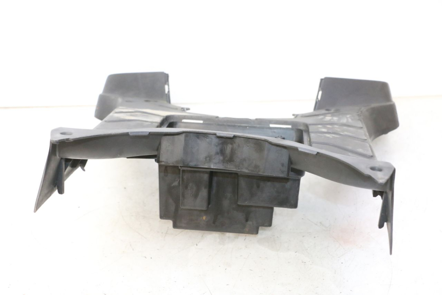 photo de FLOOR PANEL KYMCO AGILITY NAKED RENOUVO 2T 50 (2011 - 2018)