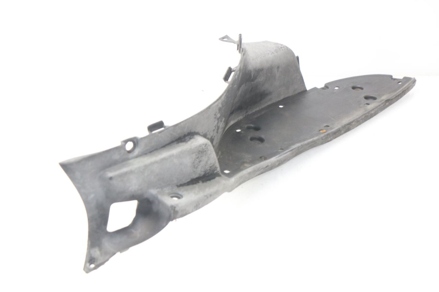 photo de RIGHT FLOOR PANEL APRILIA SCARABEO GT 125 (1999 - 2007)