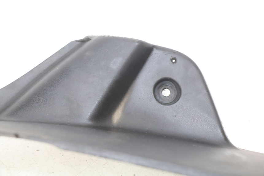 photo de RIGHT FOOTREST PEUGEOT ELYSTAR 50 (2002 - 2014)