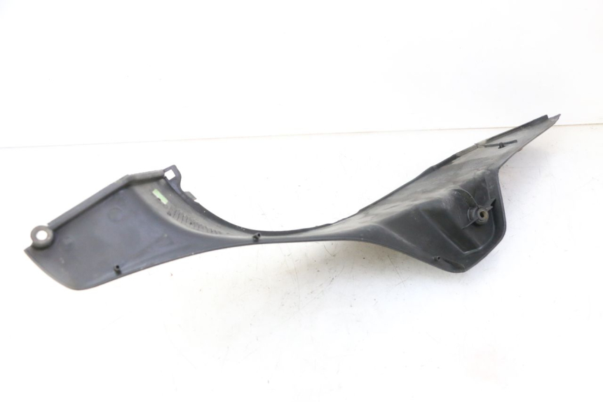 photo de RIGHT FOOTREST PEUGEOT ELYSTAR 50 (2002 - 2014)