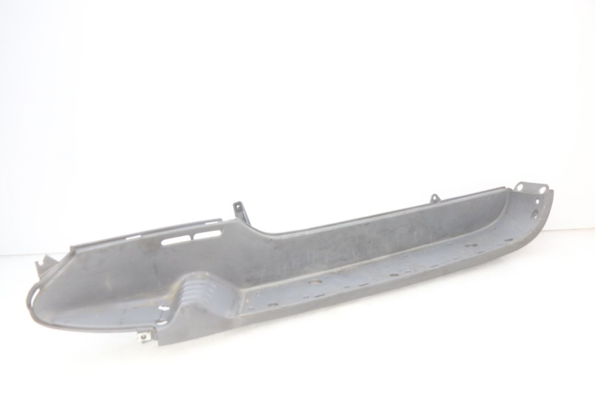 photo de RIGHT FOOTREST HONDA FES PANTHEON 2T 125 (1998 - 2002)