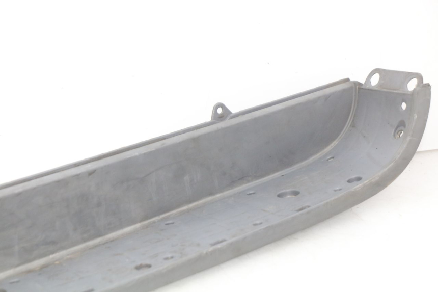 photo de RIGHT FOOTREST HONDA FES PANTHEON 2T 125 (1998 - 2002)