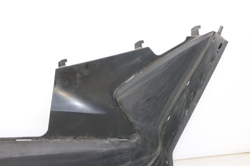 photo de RIGHT FLOOR PANEL HONDA FORZA ABS 300 (2013 - 2019)